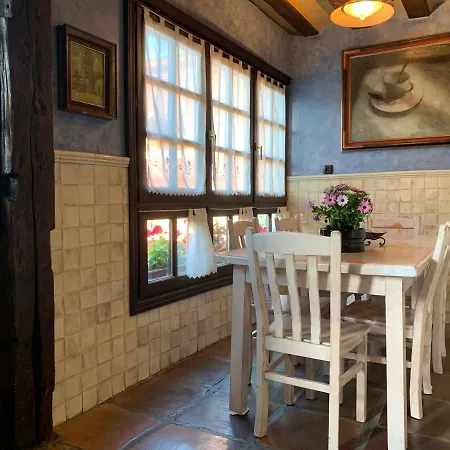 Holiday home Lupardika